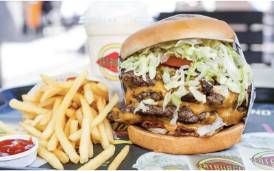 İflas Süreci Dev Restoran Zincirini Vurdu! FAT Brands Nasdaq’tan Çıkarılıyor