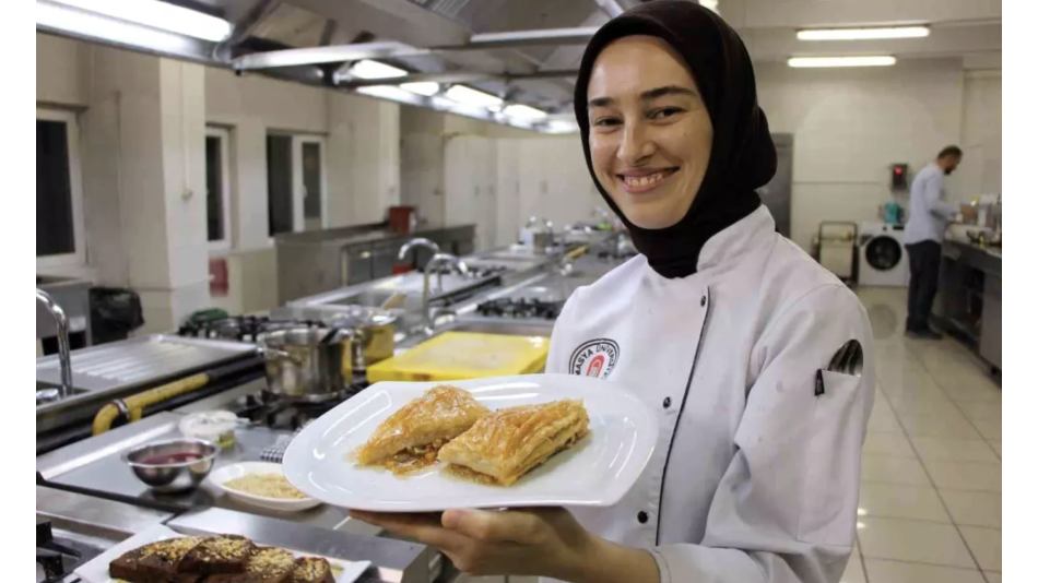 Amasya’nın Misket Elması Baklavayla Buluştu: Elmalı Baklava Büyük İlgi Görüyor