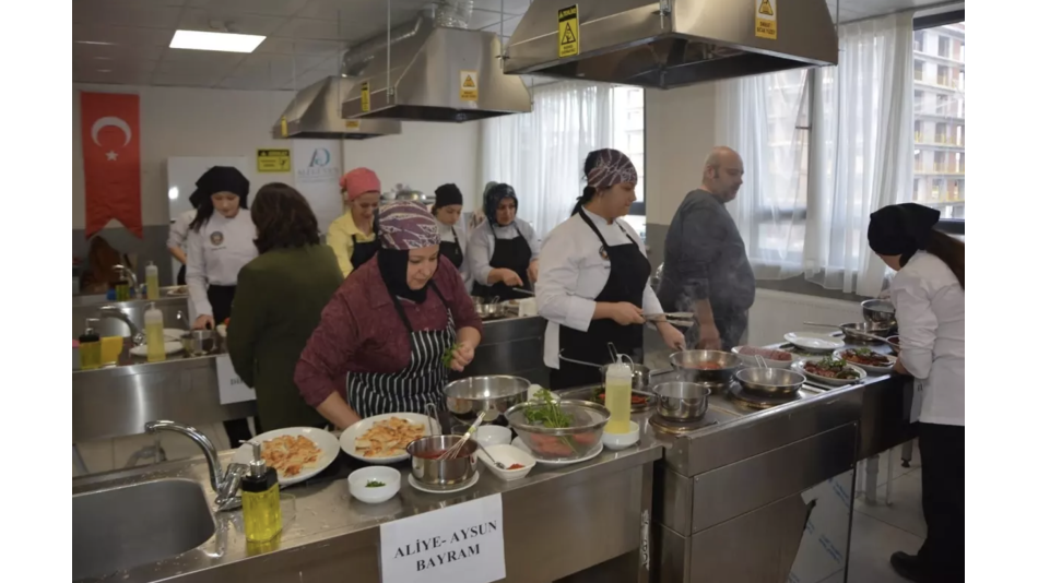 Eskişehir’in Yöresel Lezzetleri Genç Kuşaklara Aktarılıyor